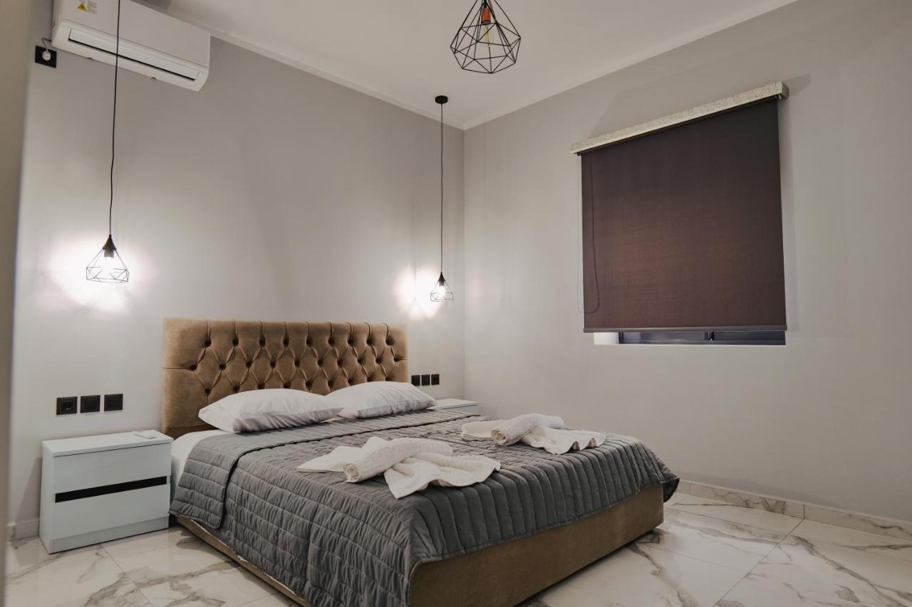 SarandëIphigenia Luxury Flatアパートメント エクステリア 写真