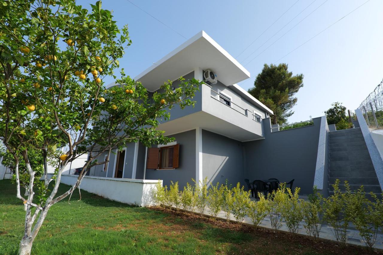 SarandëIphigenia Luxury Flatアパートメント エクステリア 写真
